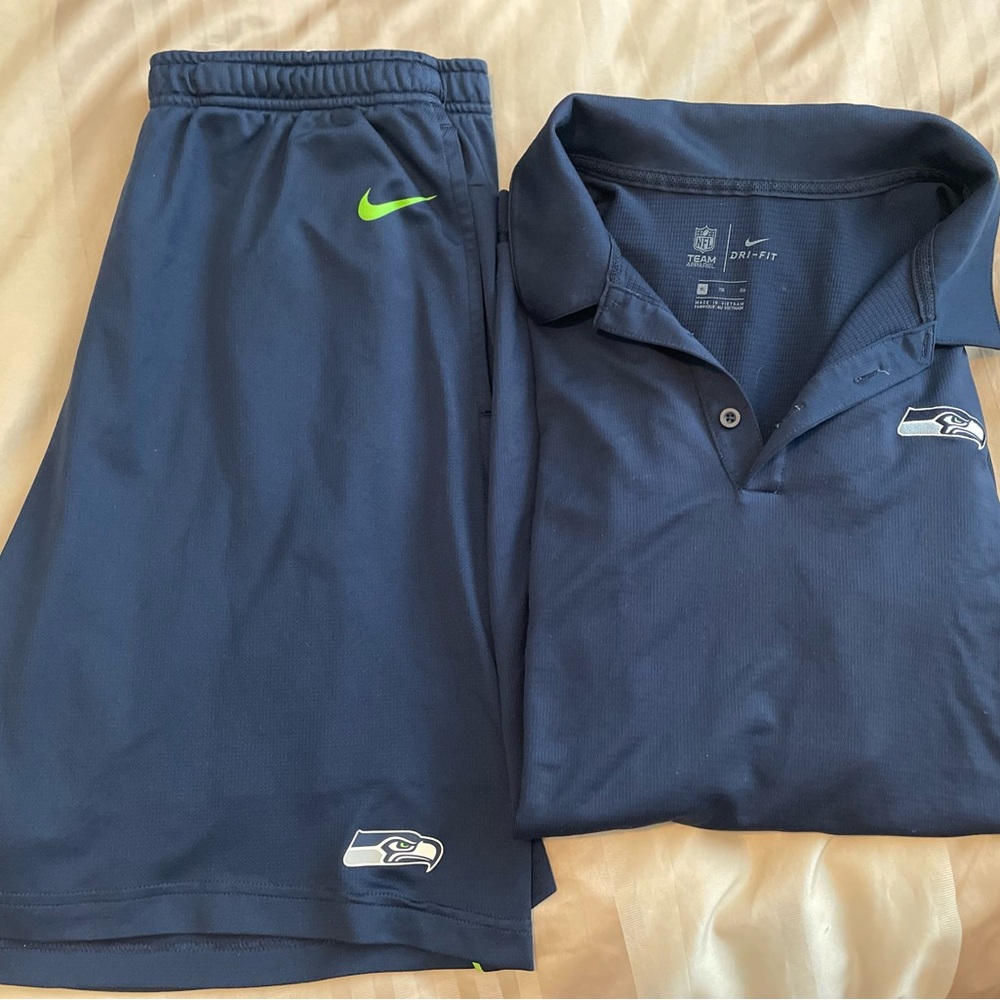 Official Seahawks Gear- Nike Navy Men's Shorts and Polo Size XL